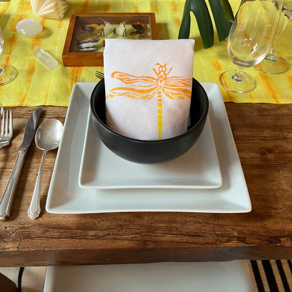 Set of 4 Dragonfly Napkins on Oatmeal or White Linen in 5 color-ways